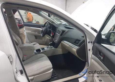 2013 Subaru Outback 2.5I Premium из США, поврежденный, VIN 4S4BRBGCXD3228601